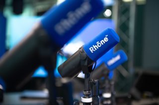 Rhône FM a aussi sensiblement augmenté ses parts de marché en Suisse romande, en hausse de 4%.
